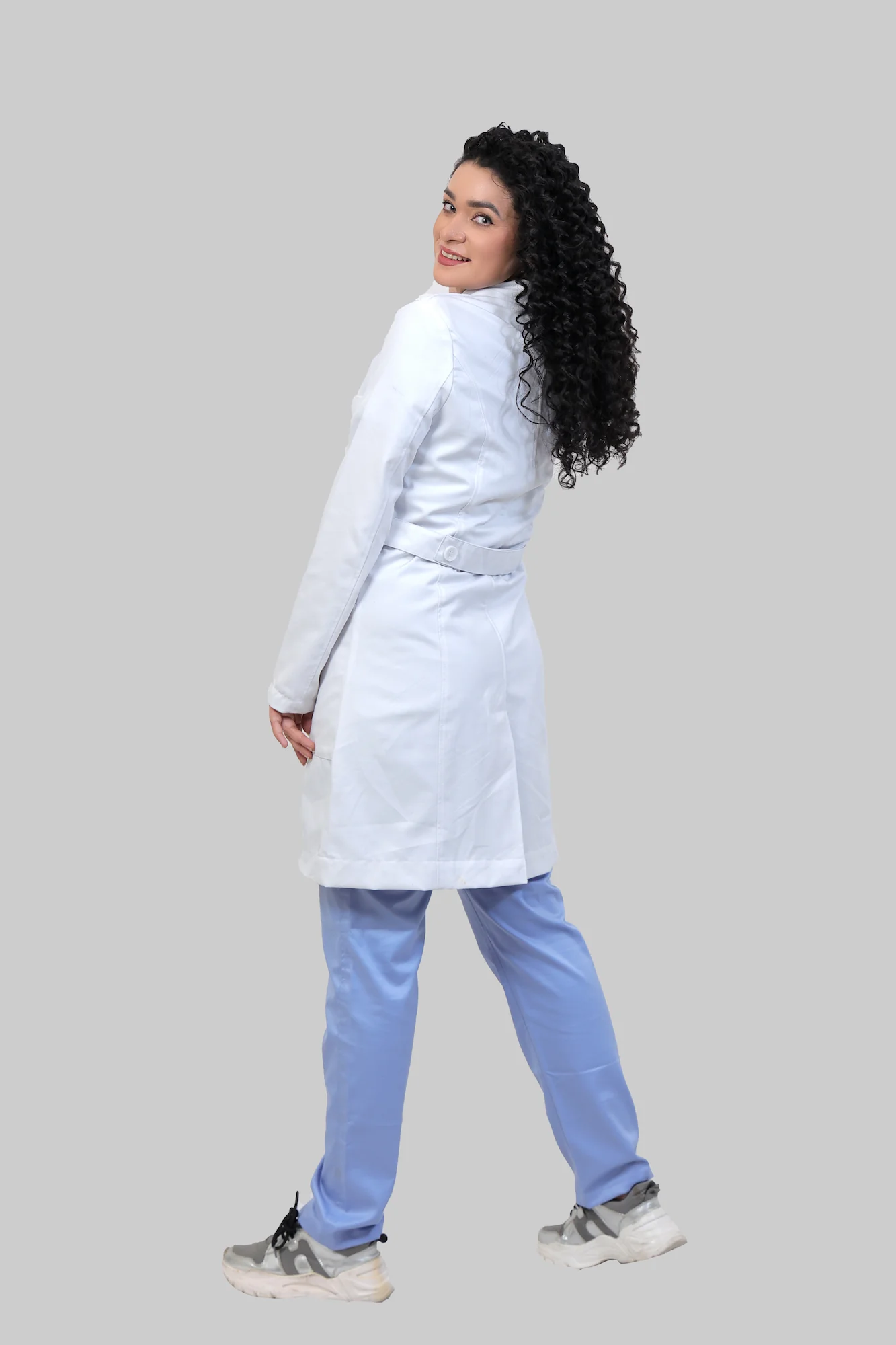 Female Apron - Image 8