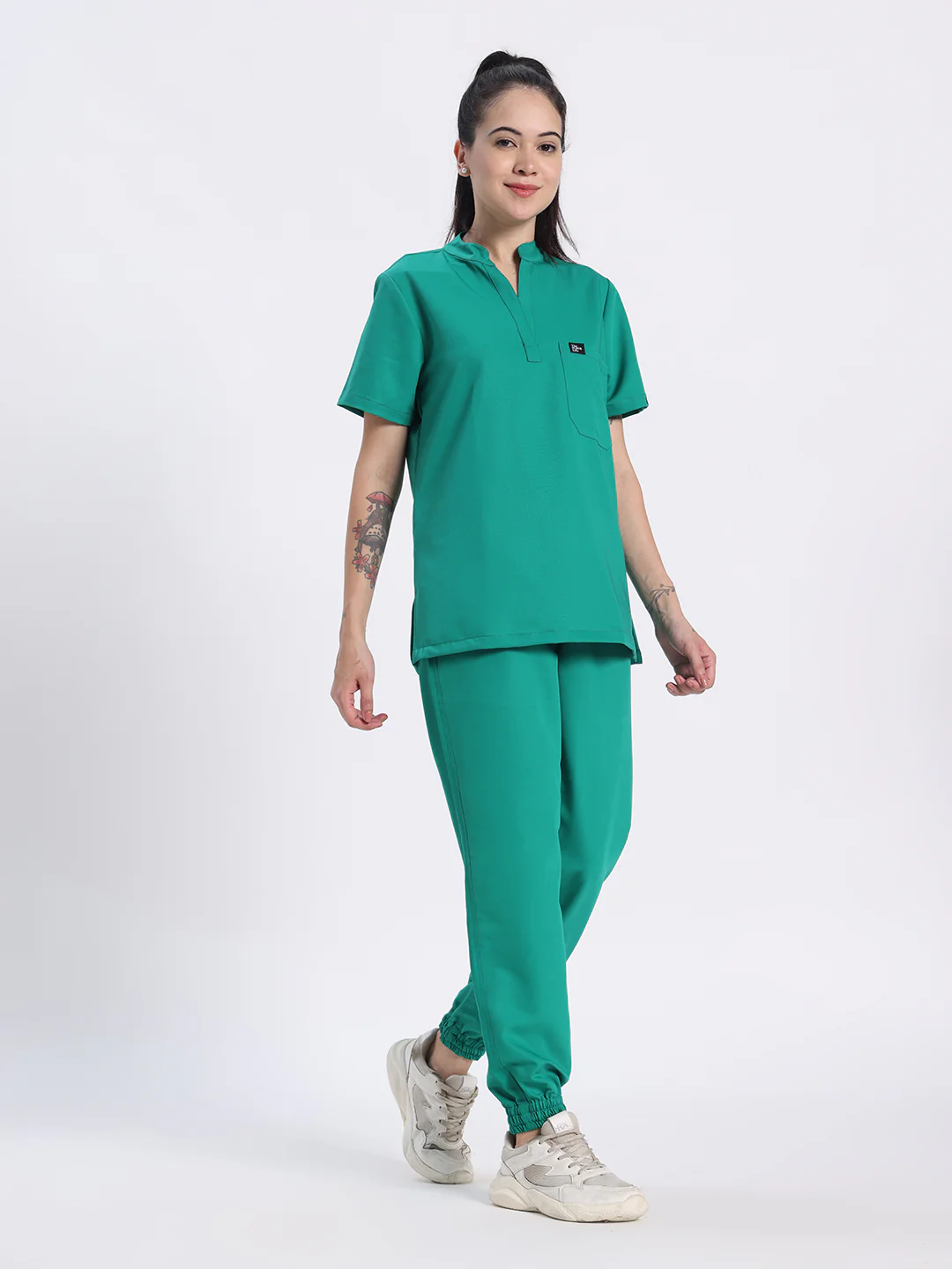 Stretchable (4Way) Women Sea Green Mandarin Neck With Jogger Scrub Set