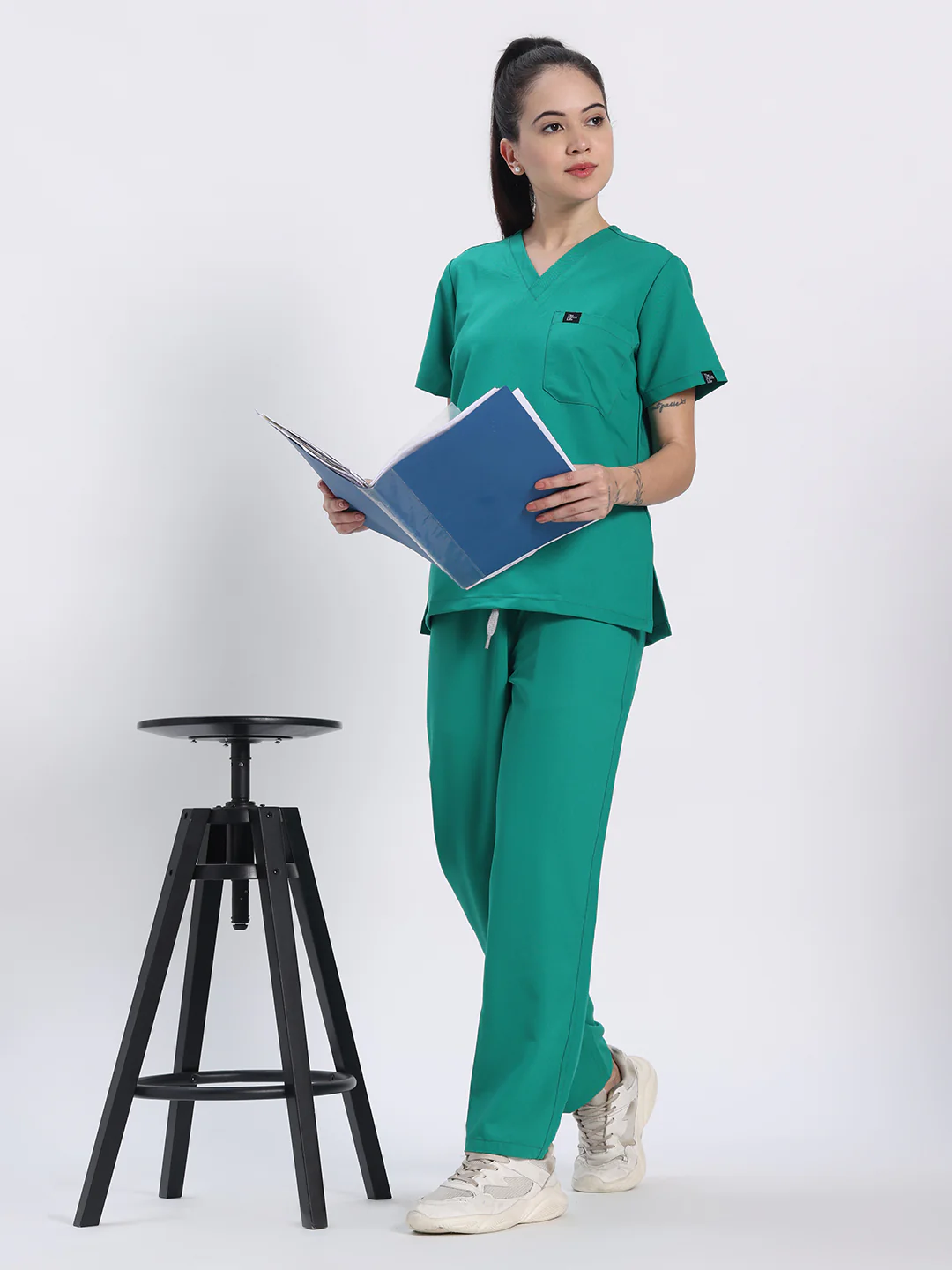 Stretchable (4Way) Women Sea Green V-Neck With Straight Pant Scrub Set